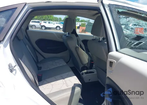 2013 Ford Fiesta Se из США, поврежденный, VIN 3FADP4BJ6DM223596